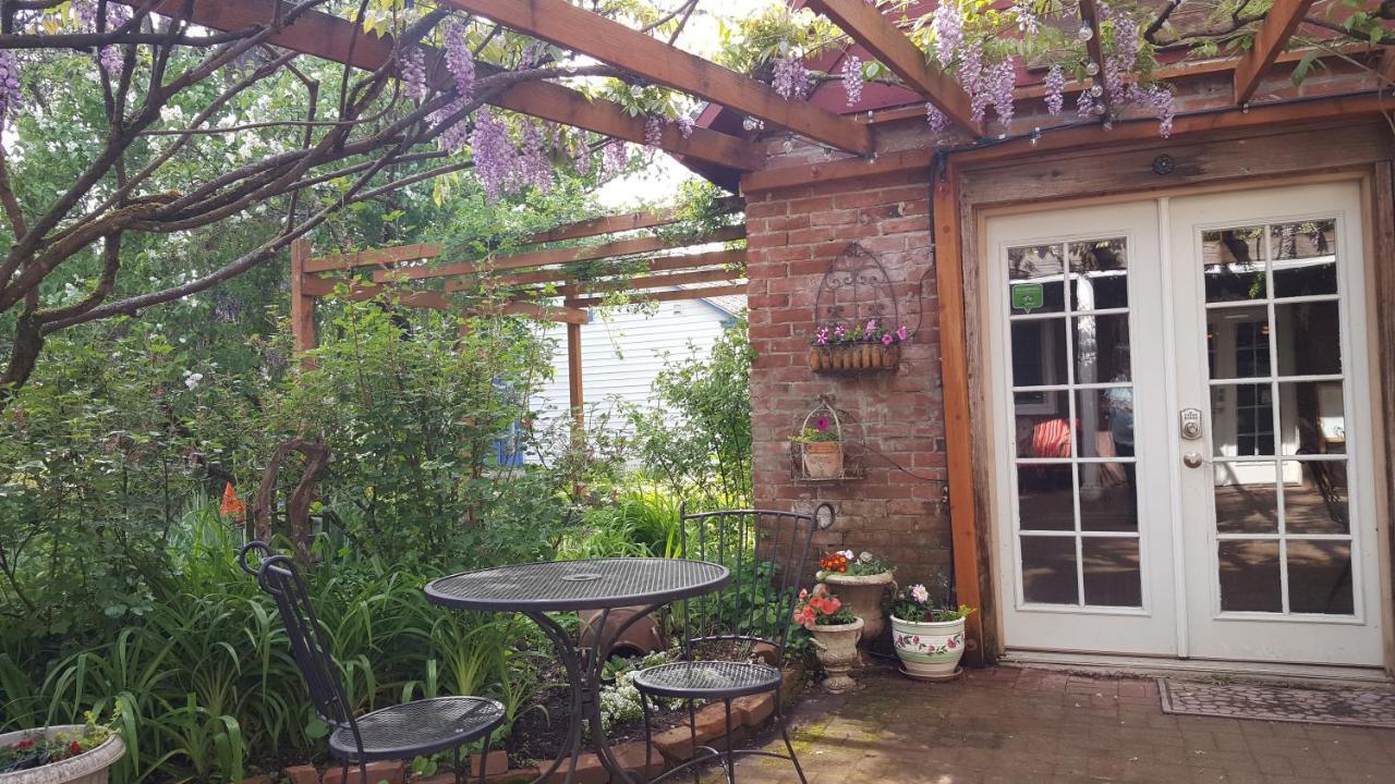 Rubyjune Inn White Salmon 외부 사진